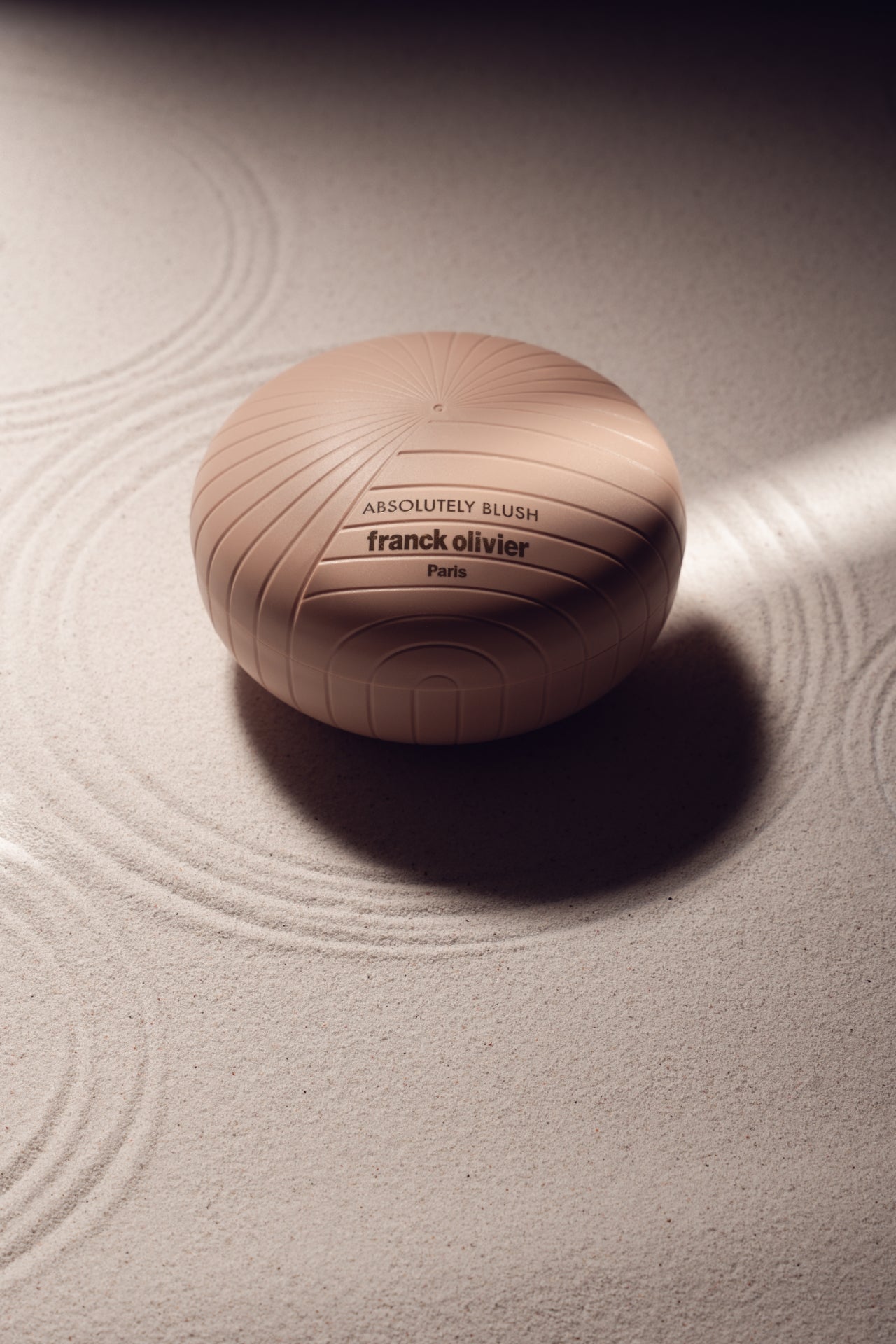 ABSOLUTELY BLUSH POUDRE PARFUMEE